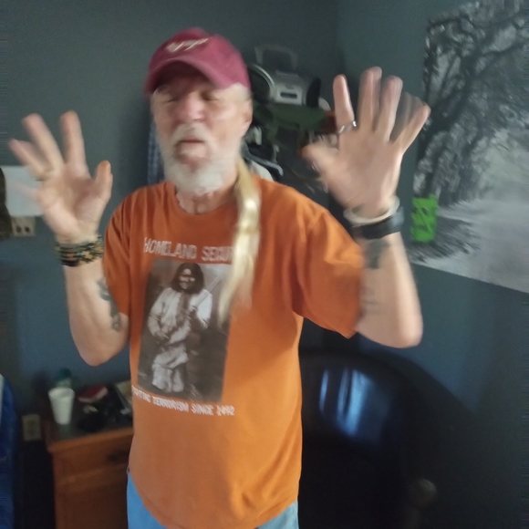 Meet your Posher, Tisch - Picture 9 of 13